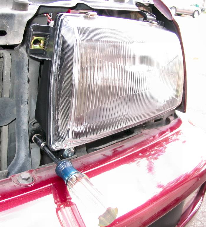 loosely mount light